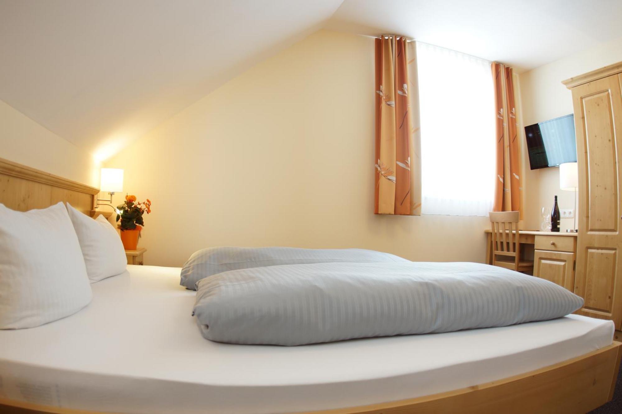 Landhotel Graetz Emmering  الغرفة الصورة